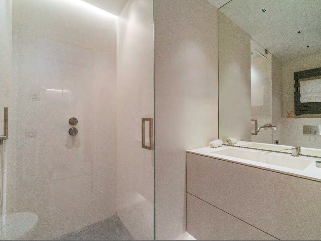 Secondary Bath