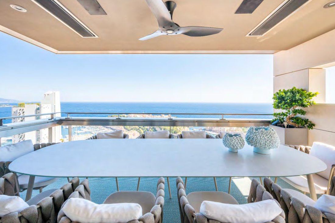 Terrace Dining